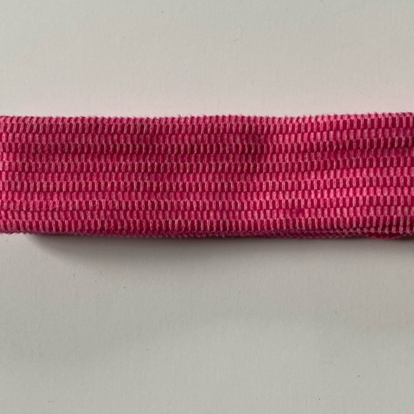 Ivivva By Lululemon Pink Stick It Girls One Size Headband non slip sporty - Picture 4 of 10